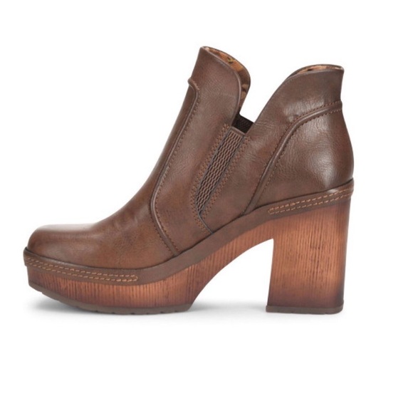 Kork-Ease Shoes - Kork Ease Women's Korks Robin Clog Bootie 7.5